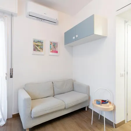 Lomellina 13 * Milano